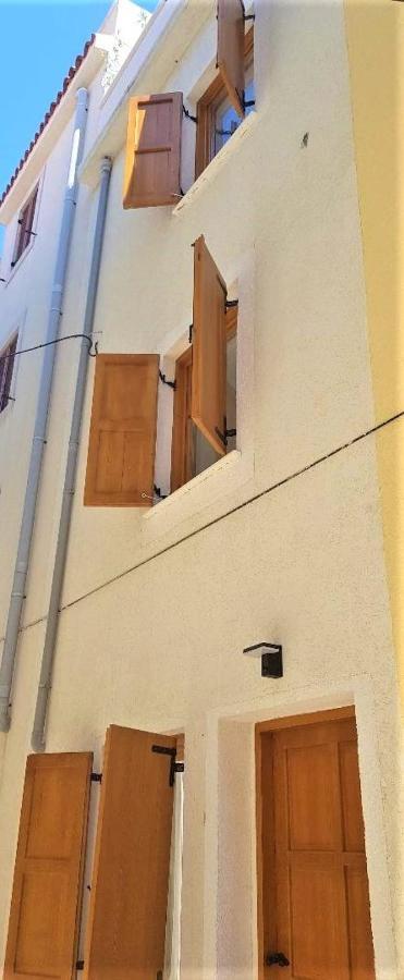 New Villa In Old Center - Pag Pag Town Buitenkant foto