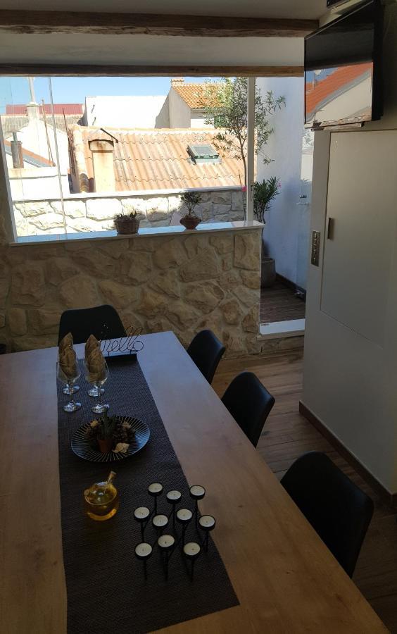 New Villa In Old Center - Pag Pag Town Buitenkant foto